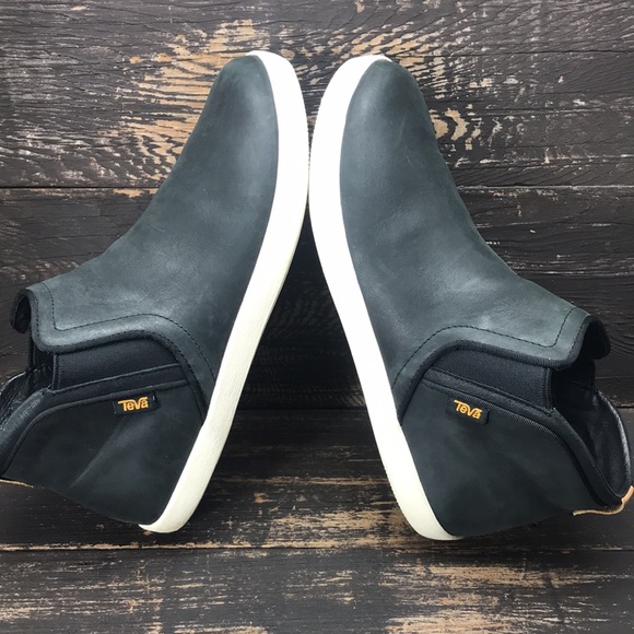 Teva Women’s Willow Chelsea Boots Size 9 - Picture 3 of 8